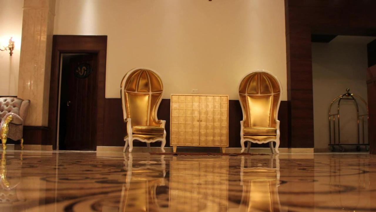 Hotel 17 Miles Джаму Екстериор снимка