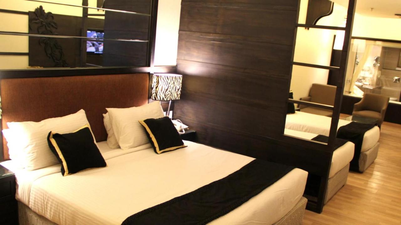 Hotel 17 Miles Джаму Екстериор снимка